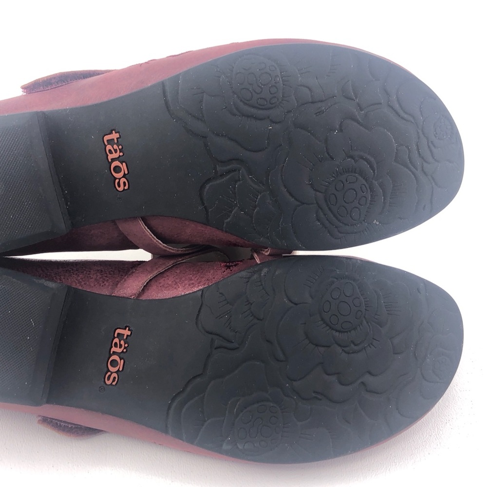 Taos Wish Embroidered Red Leather Mary Janes 6.5 - Picture 11 of 11